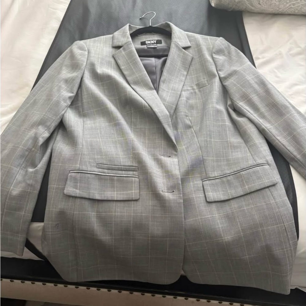 DKNY Light Gray Checkered Men's Blazer